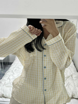 Yellow simple shirt collar pajama set