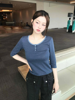 Unique Vintage U-Neck Short Sleeve T-Shirt