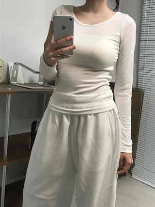 Yeori Basic Plain U-neck Long-sleeve T-shirt