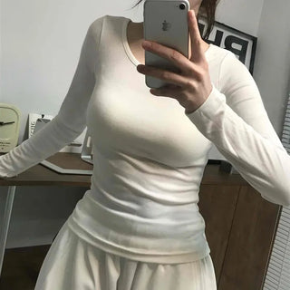 Yeori Basic Plain U-neck Long-sleeve T-shirt