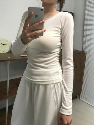 Yeori Basic Plain U-neck Long-sleeve T-shirt