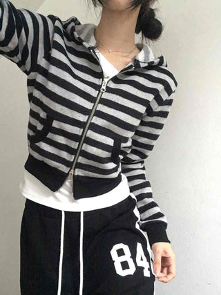 Simple Striped Plain Zip-Up Knit