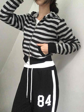 Simple Striped Plain Zip-Up Knit