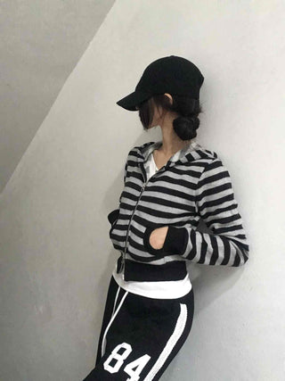 Simple Striped Plain Zip-Up Knit