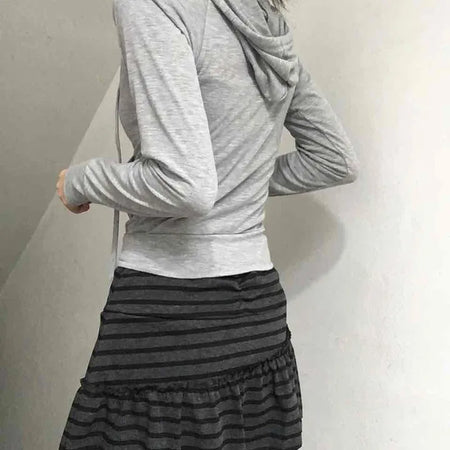Minimal Zipper Line Zip-up