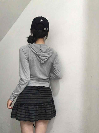 Minimal Zipper Line Zip-up