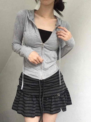 Minimal Zipper Line Zip-up