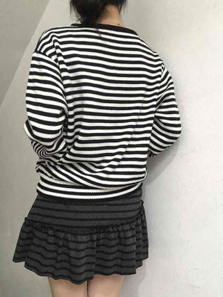 Minimal Autumn Striped V-Neck Knit