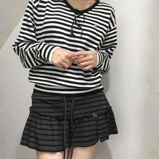 Minimal Autumn Striped V-Neck Knit