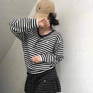 Minimal Autumn Striped V-Neck Knit