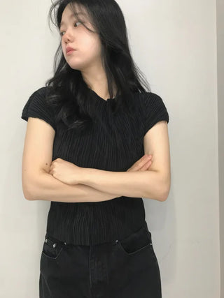 Penna Wrinkle Pleated Short Sleeve Blouse