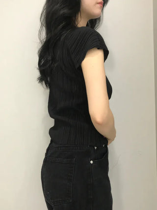 Penna Wrinkle Pleated Short Sleeve Blouse