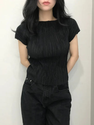 Penna Wrinkle Pleated Short Sleeve Blouse