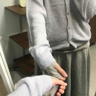Daily Deep V-Neck Wool/Wool Alpaca Cardigan