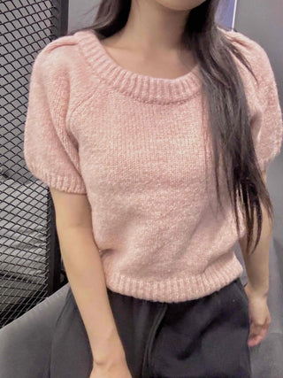 Essential U-Neck Puff Loose Fit Knit