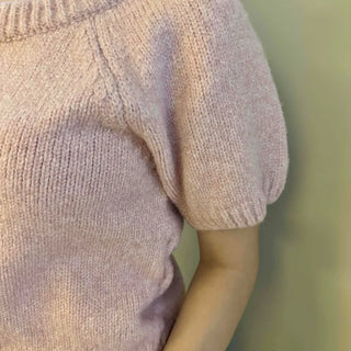 Essential U-Neck Puff Loose Fit Knit