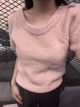 Essential U-Neck Puff Loose Fit Knit
