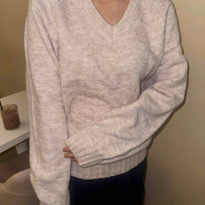 Simple Trendy Plain V-Neck Knit