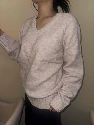 Simple Trendy Plain V-Neck Knit