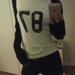 Effortless Chic Raglan Cotton Basic Long-Sleeve T-Shirt
