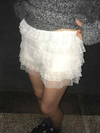 Minimal Lace Frill Mini Skirt