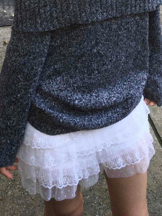 Minimal Lace Frill Mini Skirt