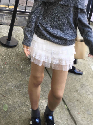 Minimal Lace Frill Mini Skirt