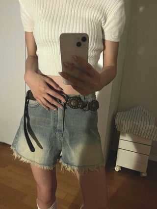 Basic Knee-length Denim Pocket Shorts