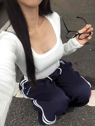 Comfort Deep U-Neck Long Sleeve T-Shirt