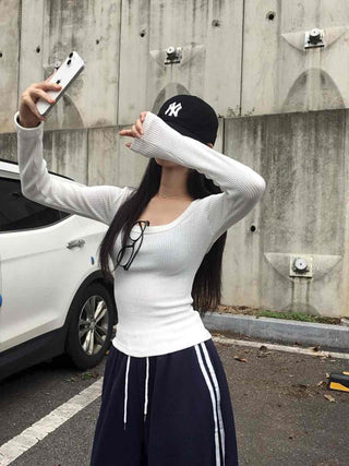Comfort Deep U-Neck Long Sleeve T-Shirt