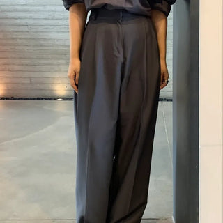 Double-pleated Wide Pintuck Semi-Overfit Slacks