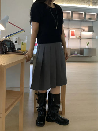 Basic Round Neck Slim Fit Short Sleeve Knit