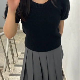 Basic Round Neck Slim Fit Short Sleeve Knit