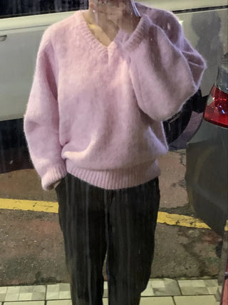 Fuzzy V-neck Volume Sleeve Knit