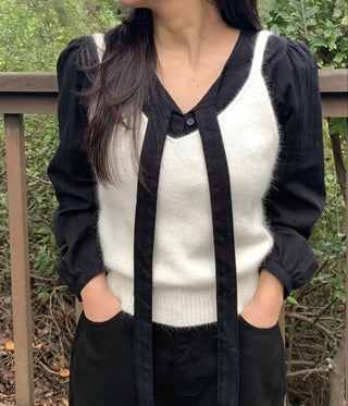 V-neck Ribbon Tie Puff Blouse