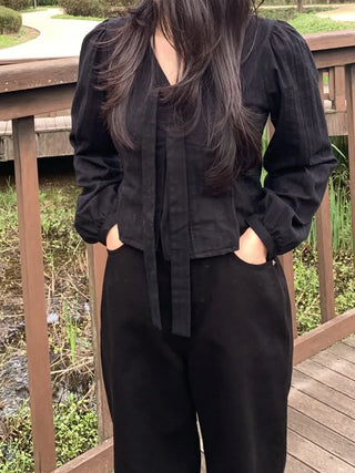 V-neck Ribbon Tie Puff Blouse