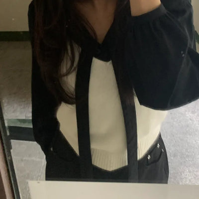 V-neck Knit Sleeveless Top