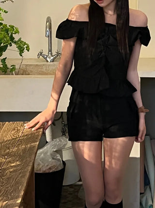 Nodi High-Waisted Big Pocket Shorts