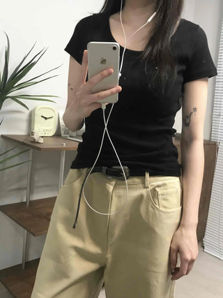 Basic Slim Fit Round Neck Short Sleeve T-shirt