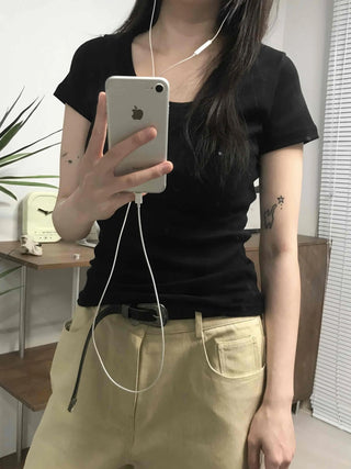 Basic Slim Fit Round Neck Short Sleeve T-shirt