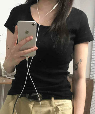 Basic Slim Fit Round Neck Short Sleeve T-shirt