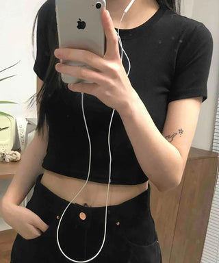 Basic Round Neck Crop Short Sleeve Tee