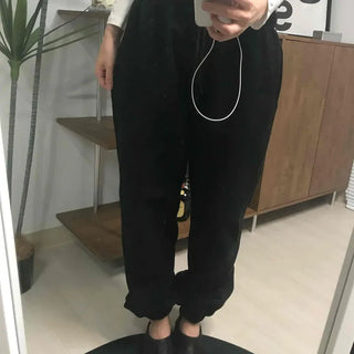 Elastic Waist Wide Pintuck Jogger Pants