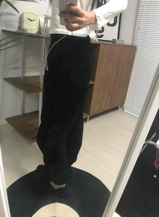 Elastic Waist Wide Pintuck Jogger Pants