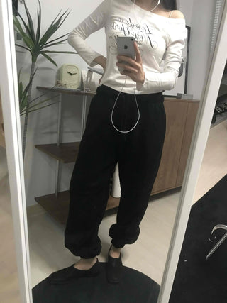 Elastic Waist Wide Pintuck Jogger Pants