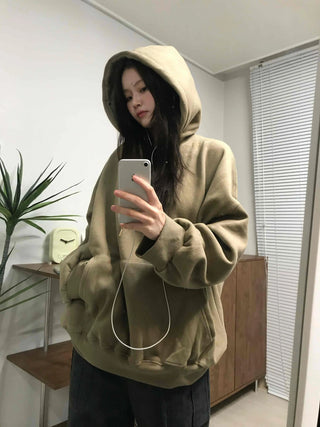 Oversized Kangaroo Pocket Fleece-Lined Hoodie