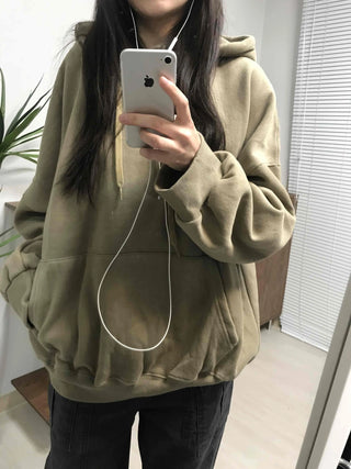 Oversized Kangaroo Pocket Fleece-Lined Hoodie