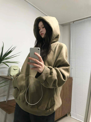Oversized Kangaroo Pocket Fleece-Lined Hoodie