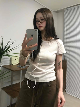 Basic Slim Fit Round Neck Short Sleeve T-shirt