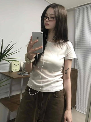 Basic Slim Fit Round Neck Short Sleeve T-shirt